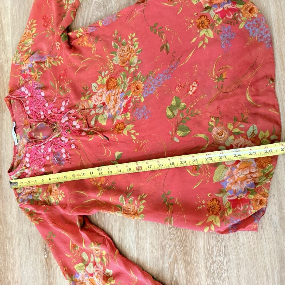Cabi Coral Floral Lightweight Silk Sequin Embellished Embroidered Blouse Size S - Picture 12 of 15